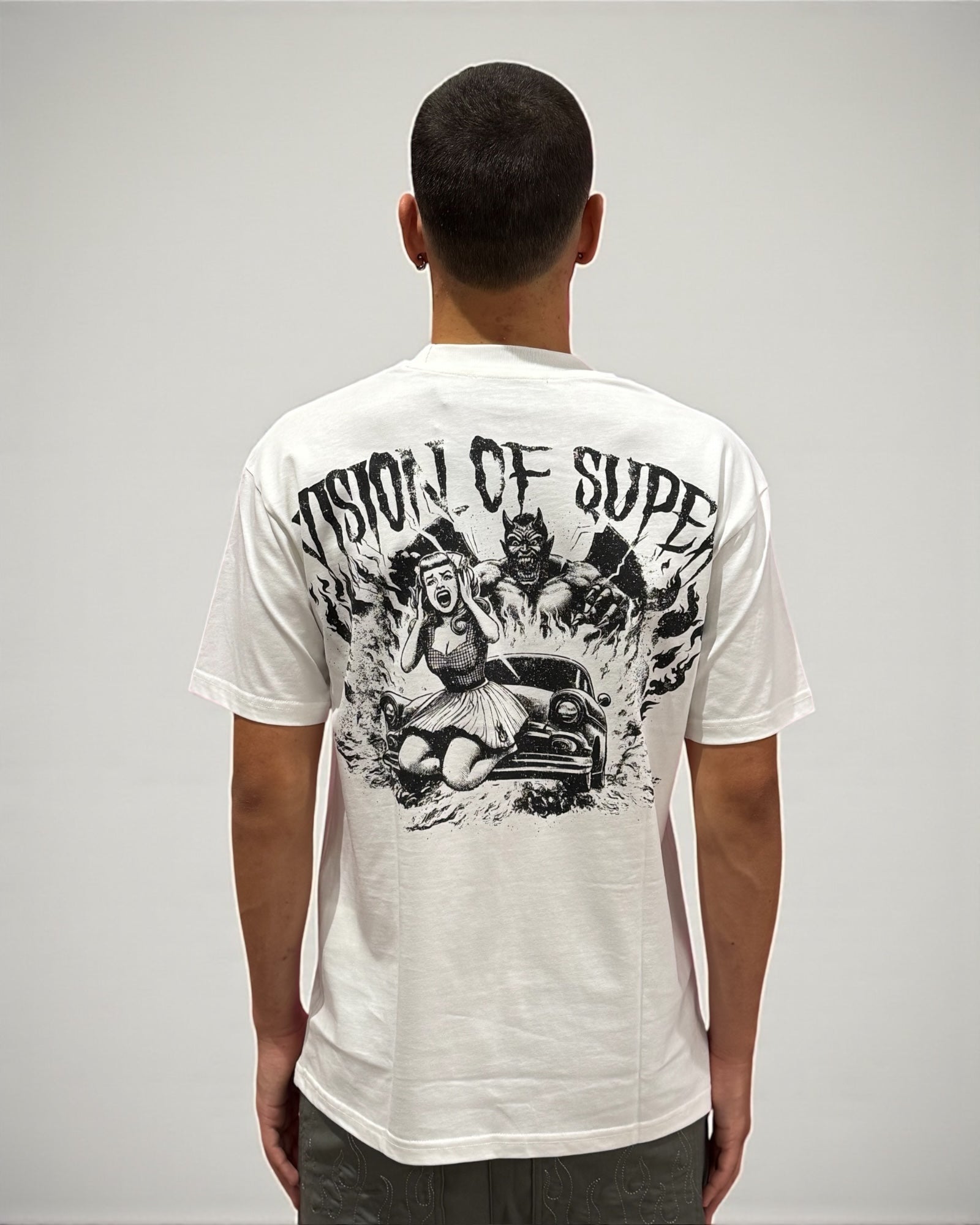 OFF WHITE TEE WITH PRINT ON BACK
