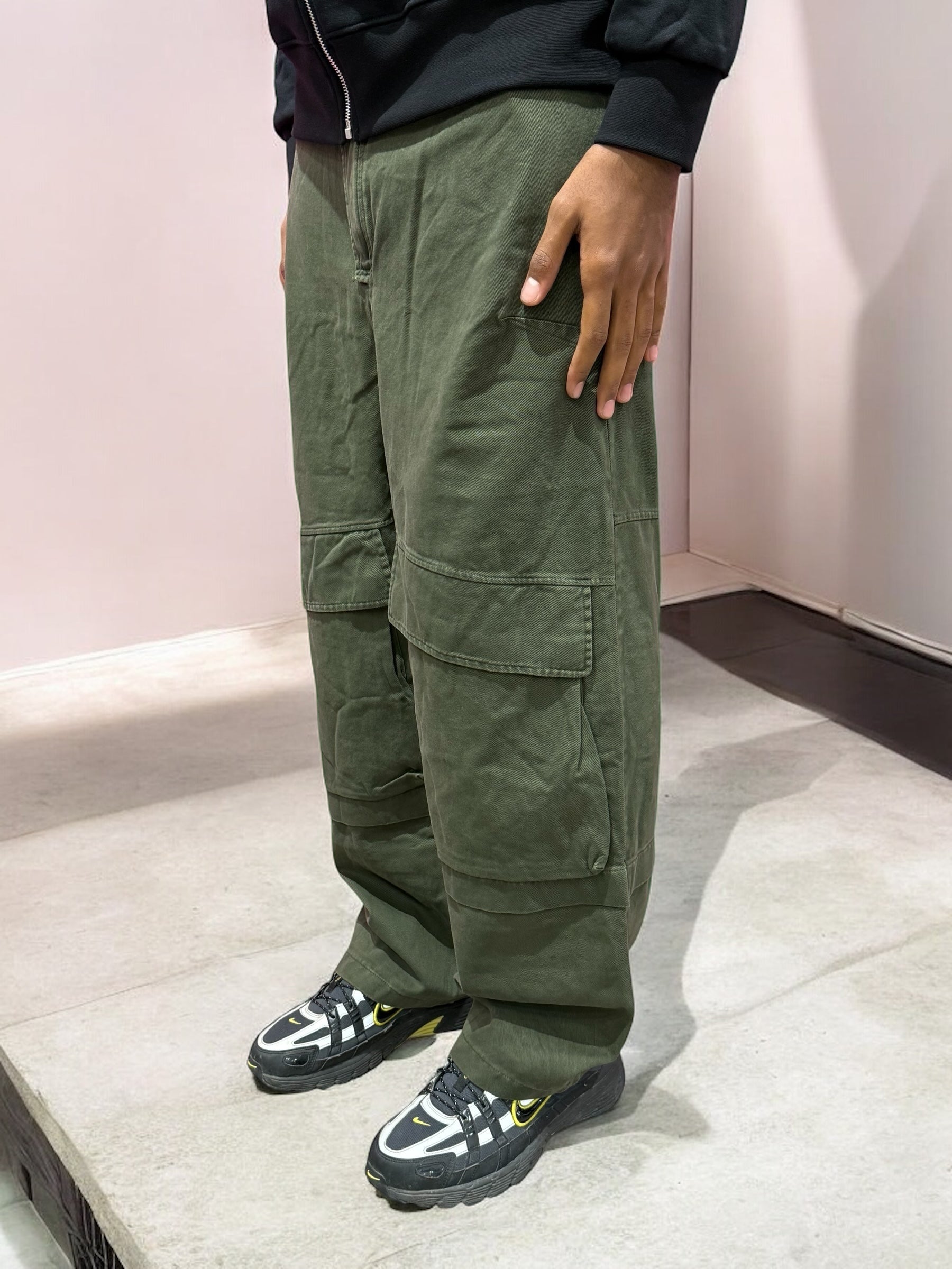 PANTALONE VERDE MILITARE DISCLAIMER