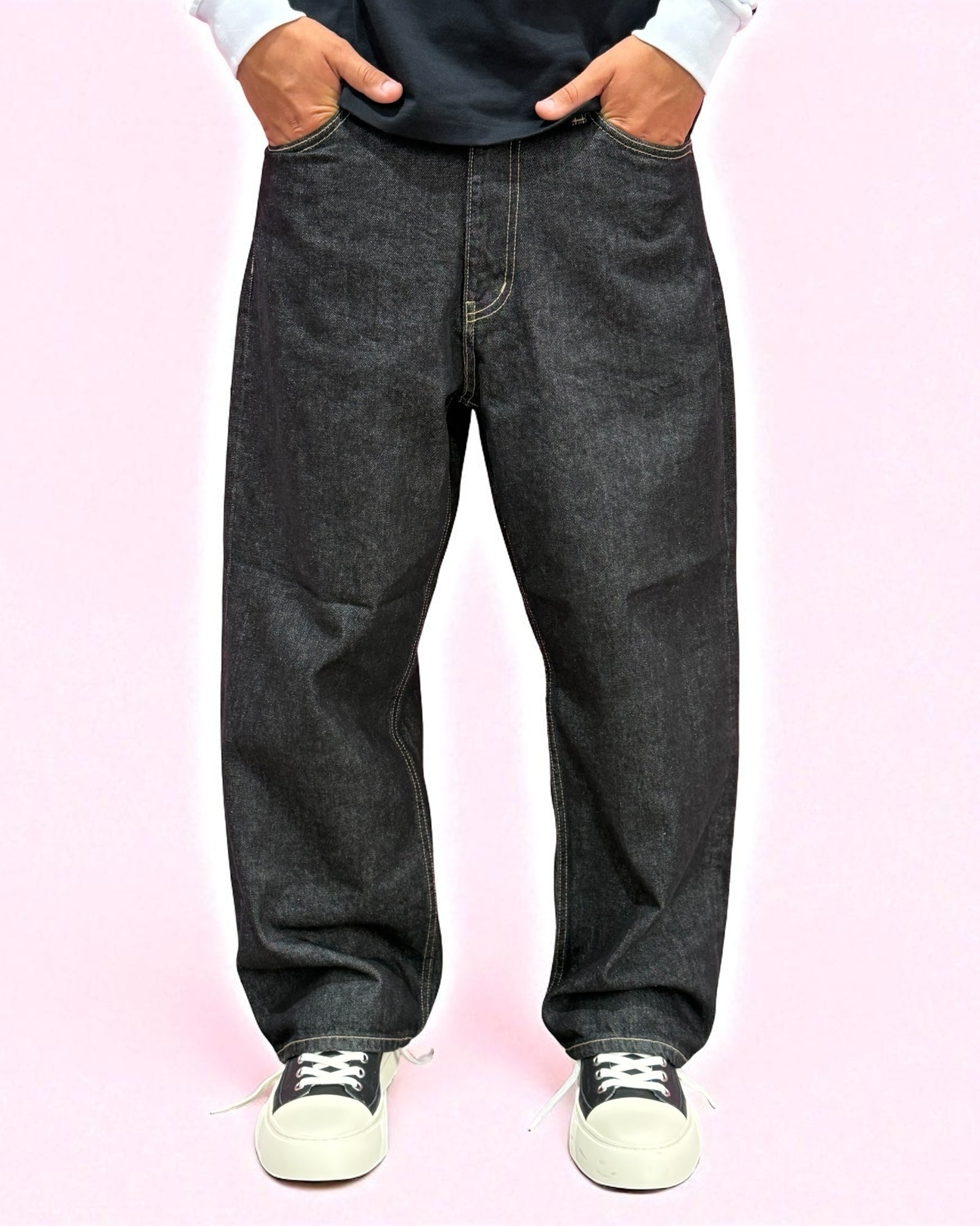 XL Embroidery Denim Pants BLACK