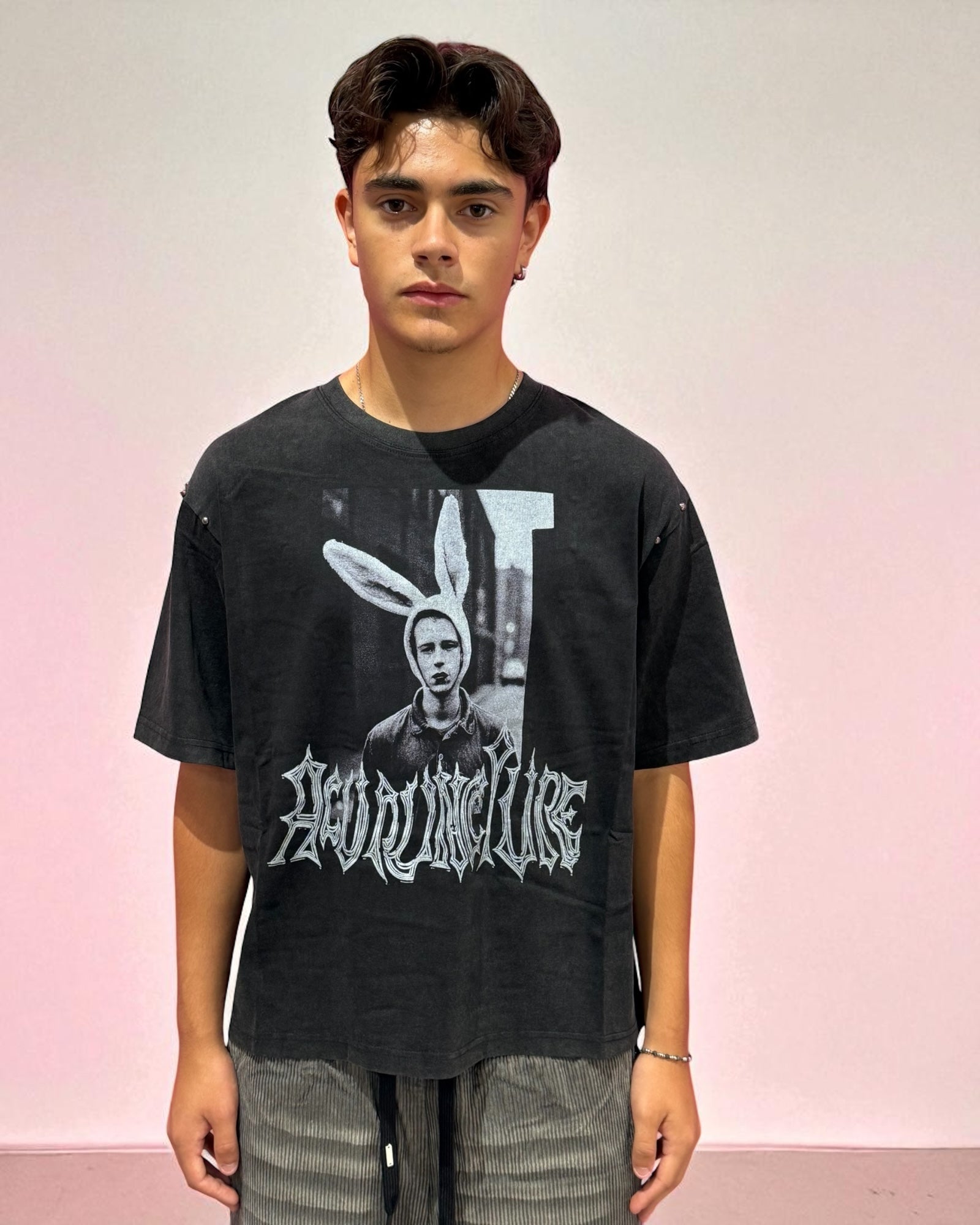 RABBIT T-SHIRT WASHED BLACK
