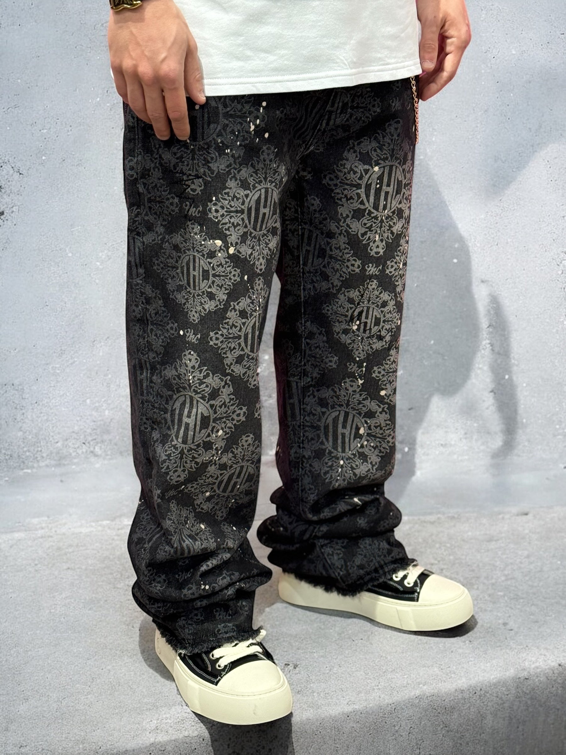 Laser Etched Painter Baggy Denim Jeans Black