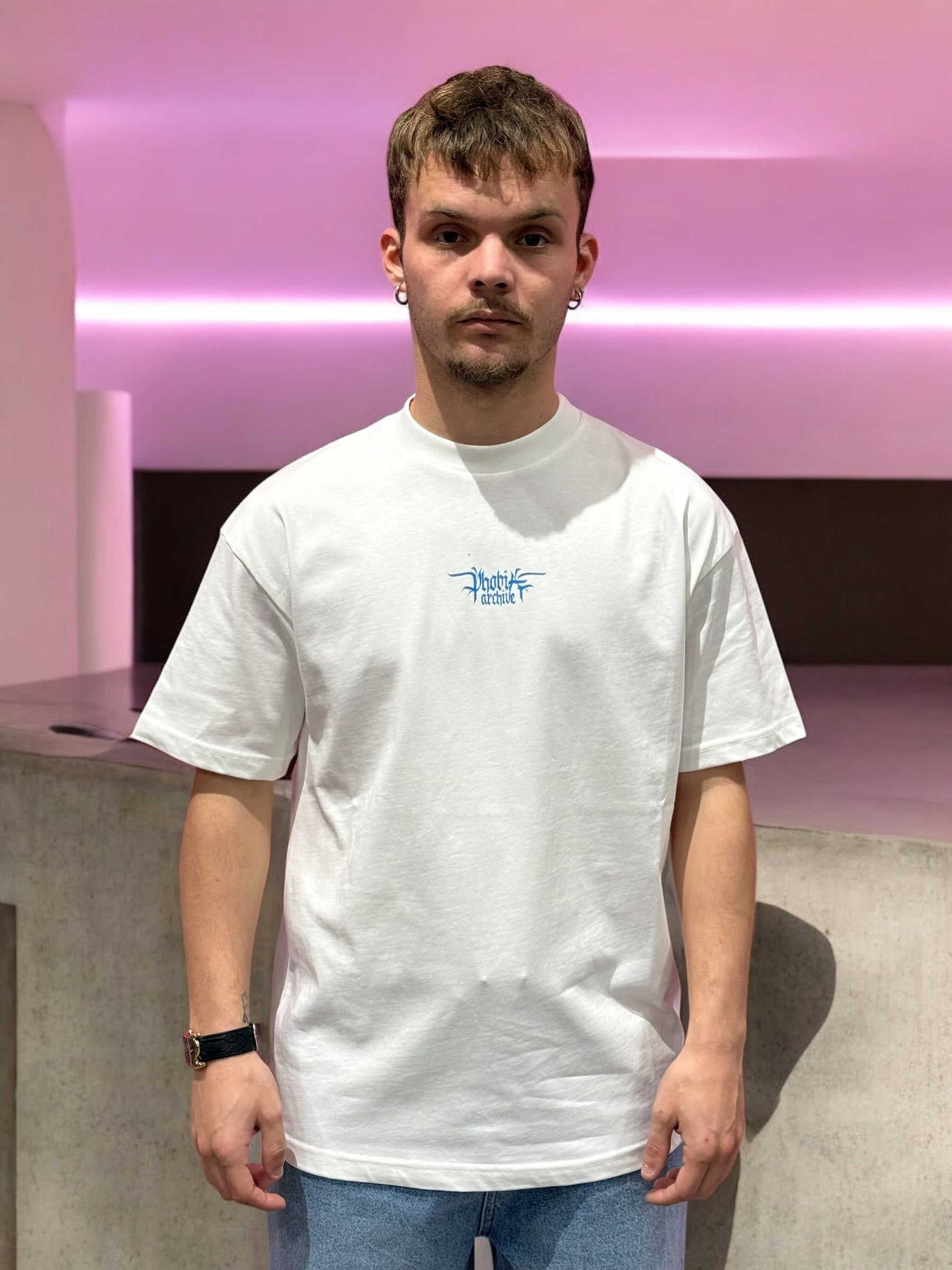PHOBIA WHITE EYES TEE