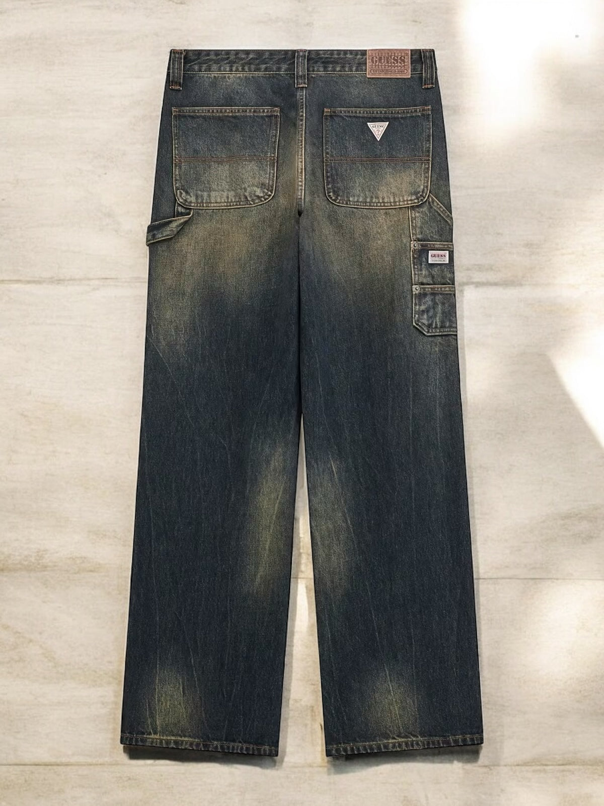 Go carpenter Guess oG blue