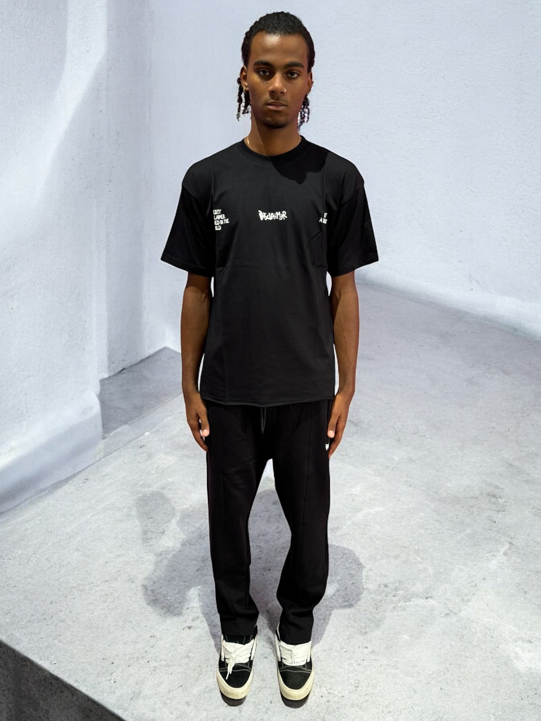 TUTA ALL BLACK DISCLAIMER
