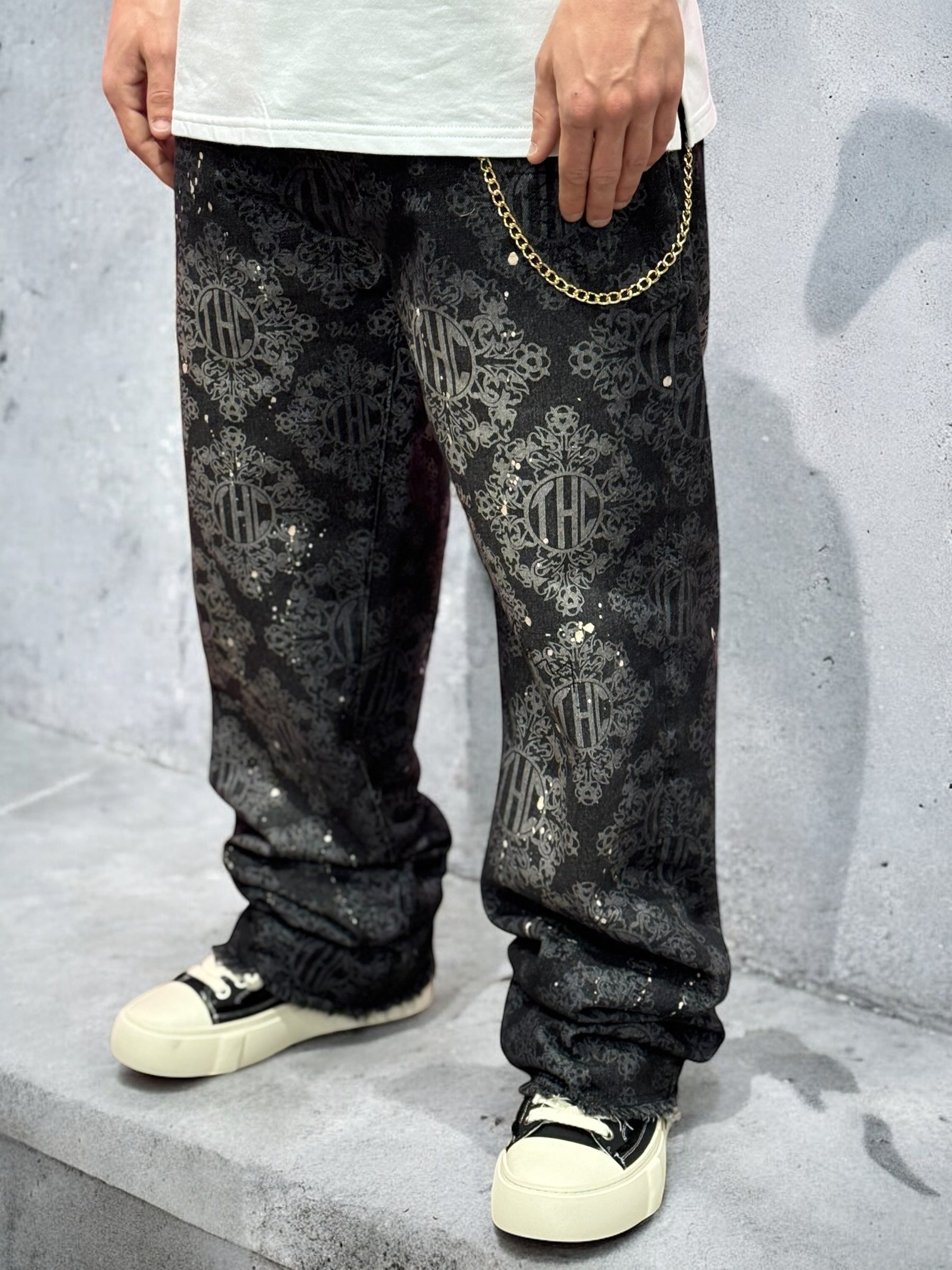 Laser Etched Painter Baggy Denim Jeans Black