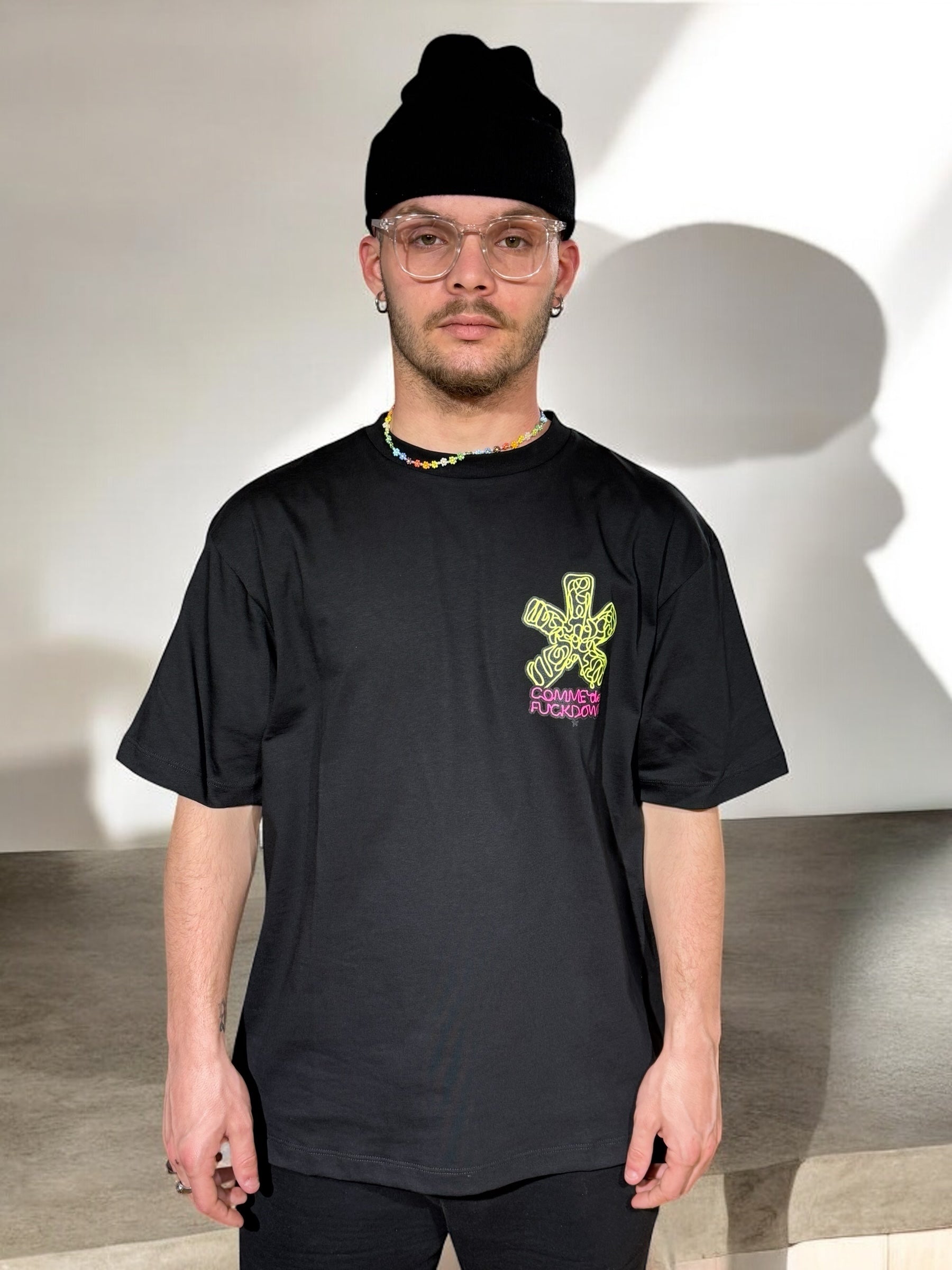 TEE CDF NEON SIGN