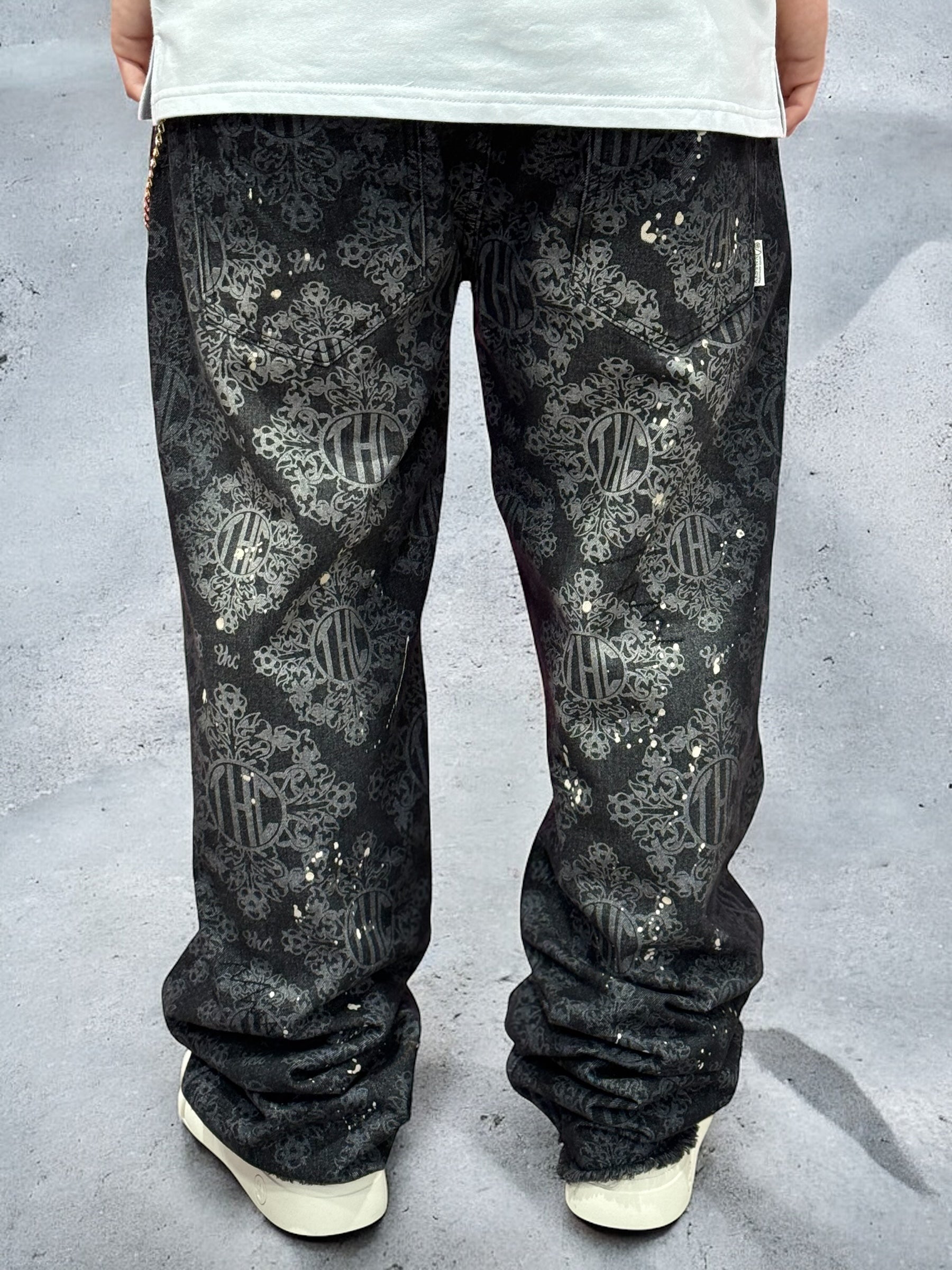Laser Etched Painter Baggy Denim Jeans Black