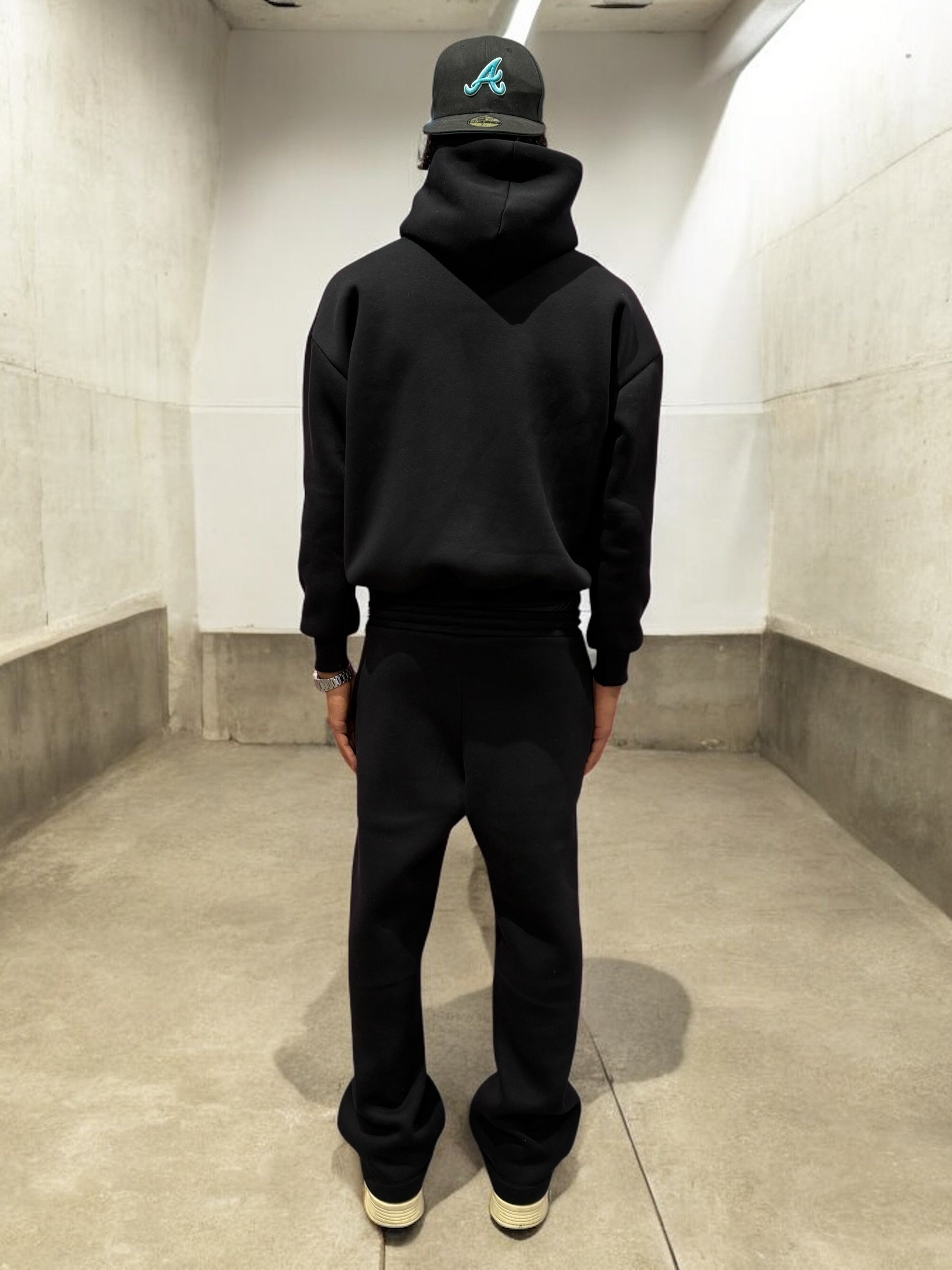 TUTA COMPLETA BOXY FIT PANTA BAGGY