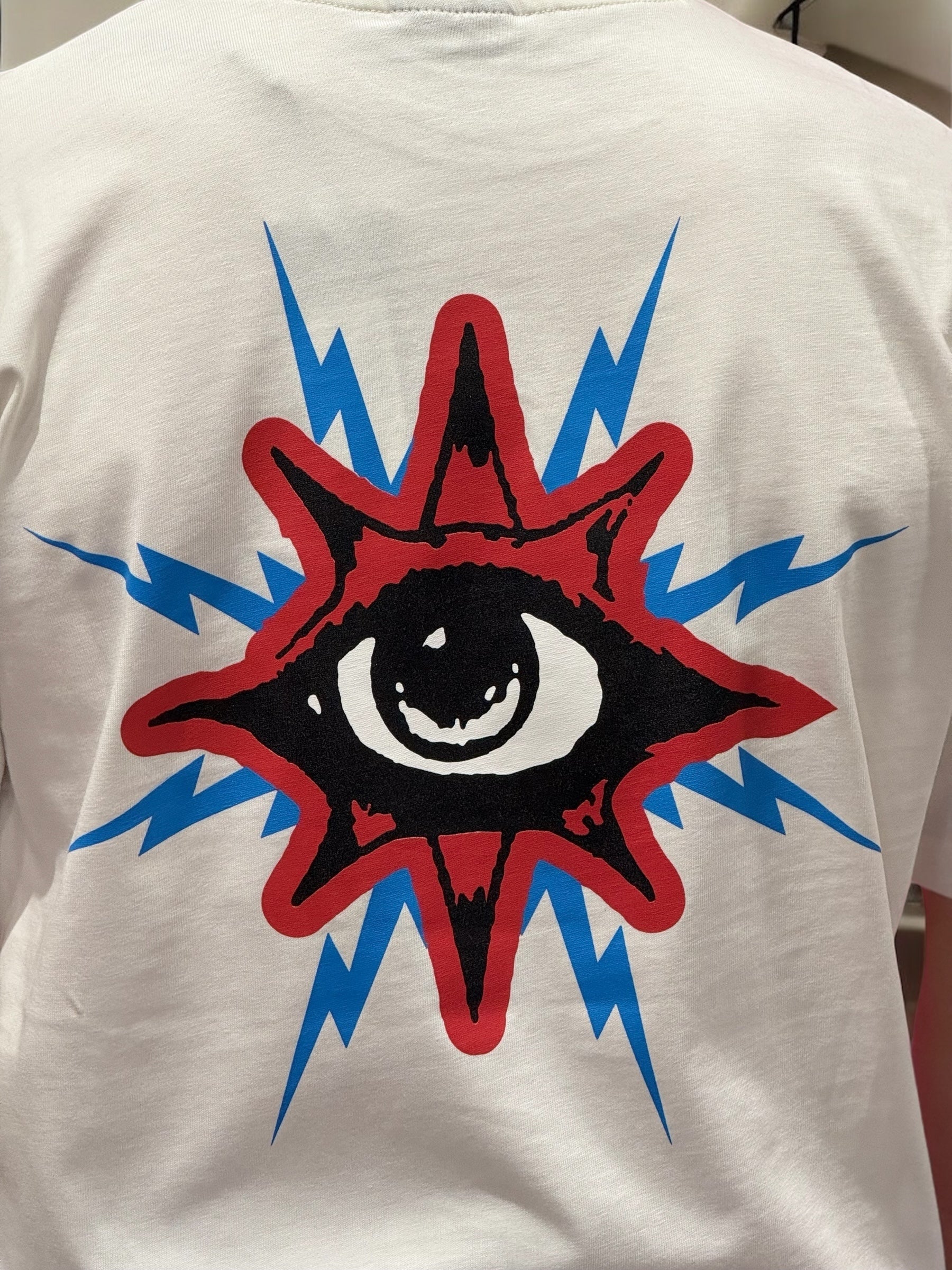 PHOBIA WHITE EYES TEE