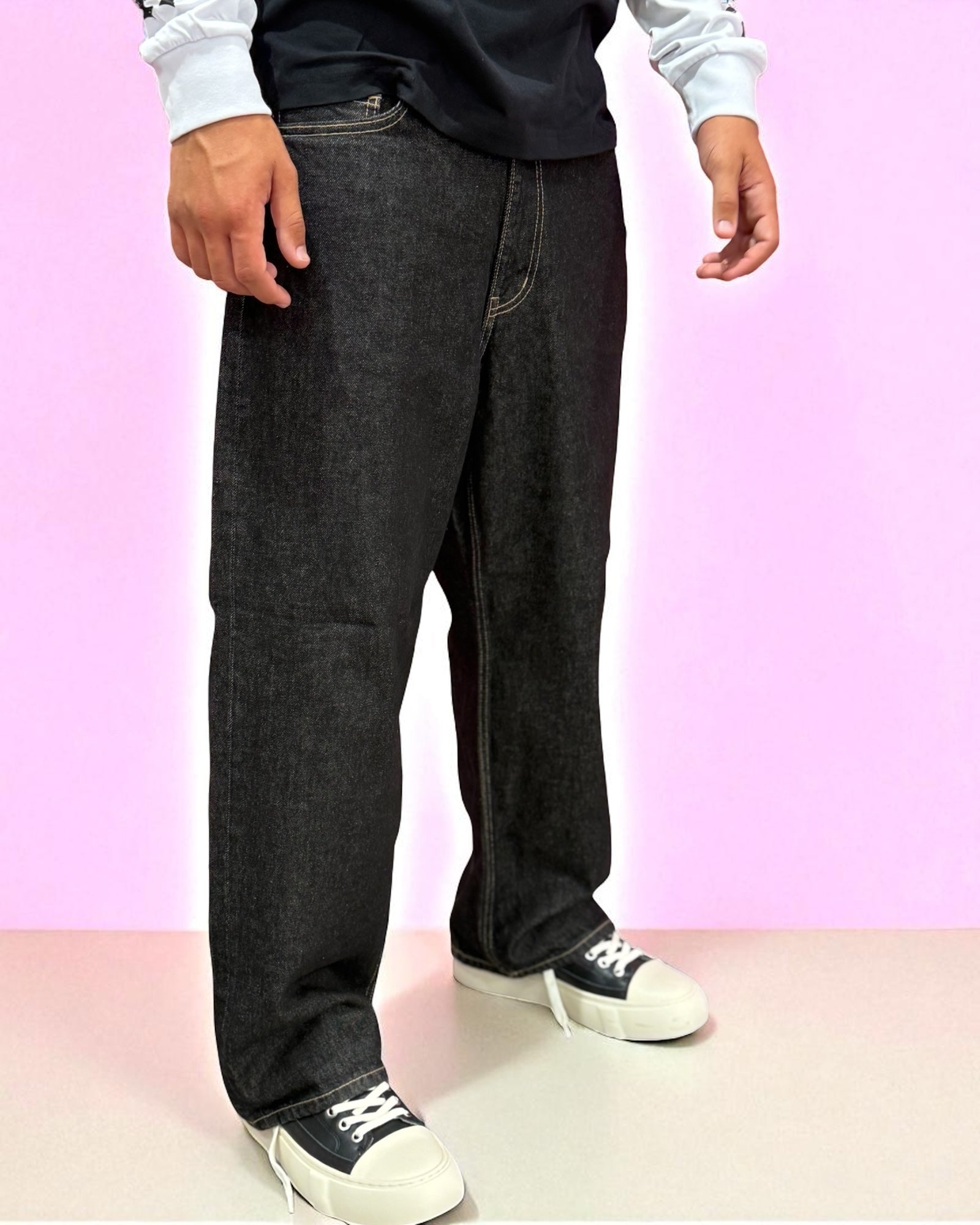 XL Embroidery Denim Pants BLACK