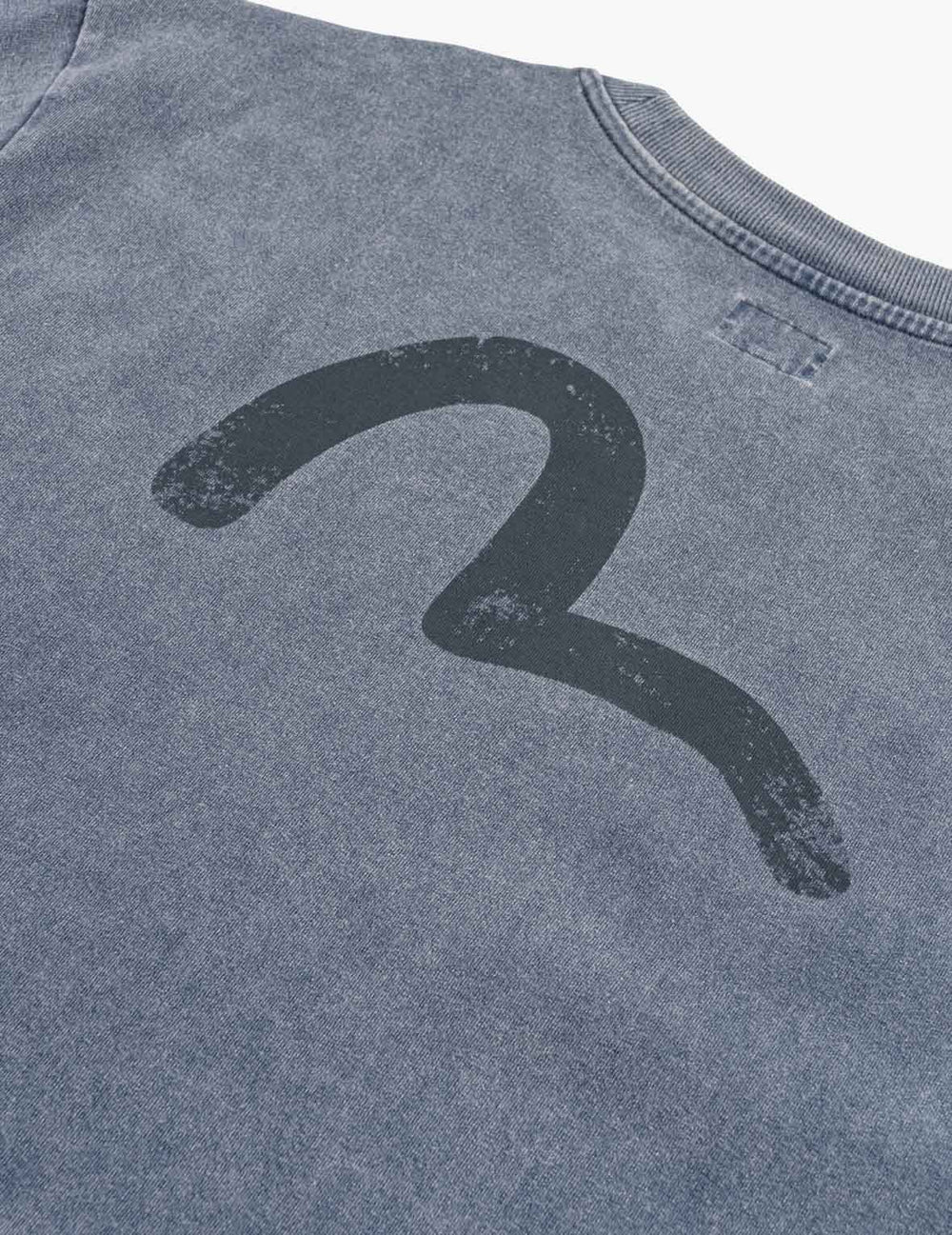 OSAKA ROSE TEE
