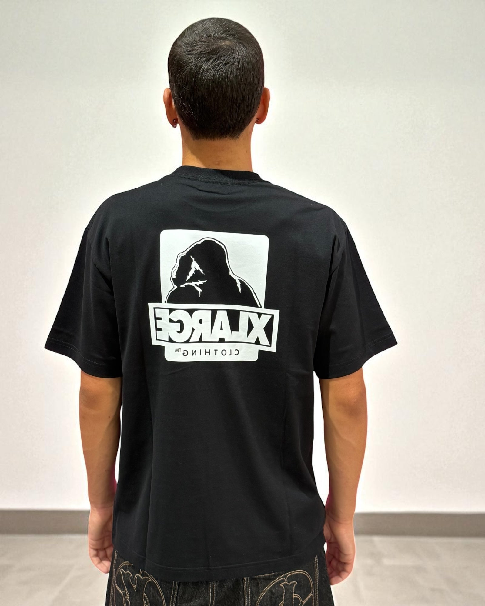 BACKSIDE TEE LOGO BLACK