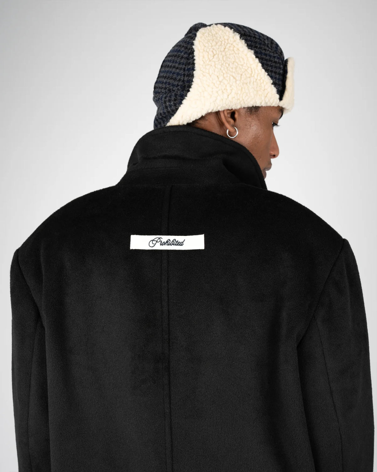LODGE COAT | BLACK
