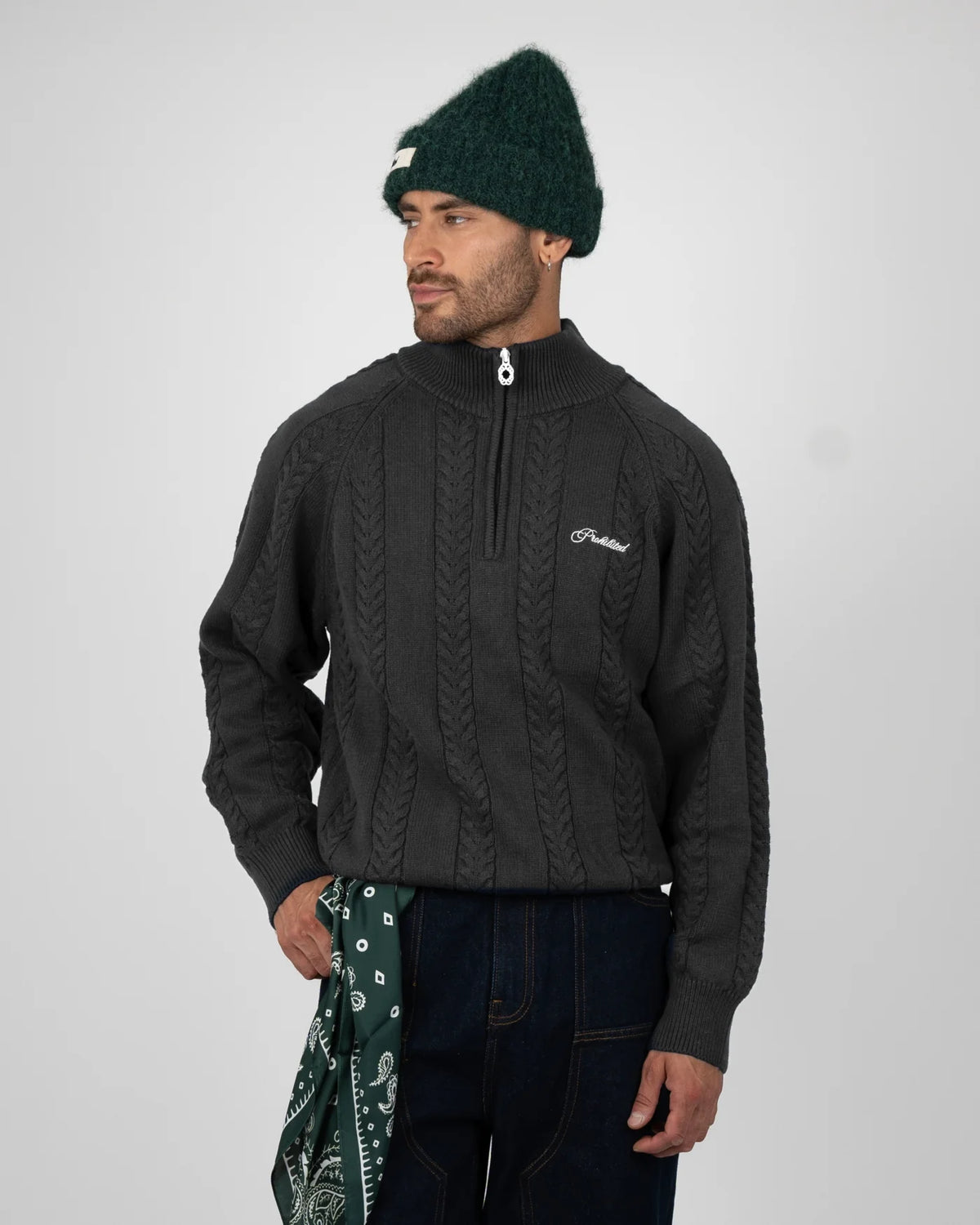 CABLE KNIT QUARTER ZIP | DARK GREY