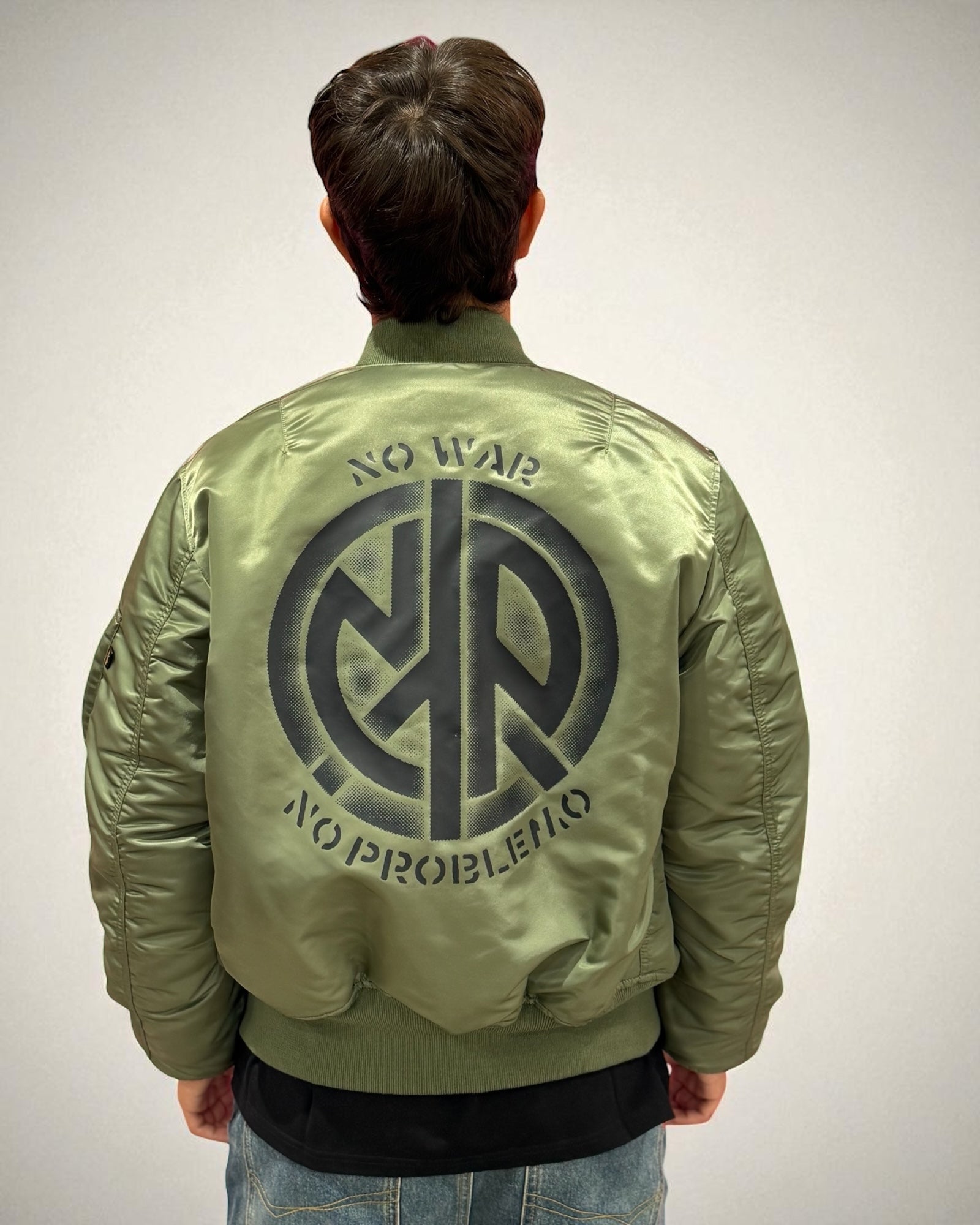 NO PROBLEMO X ALPHA INDUSTRIES MA-1 JACKET GREEN