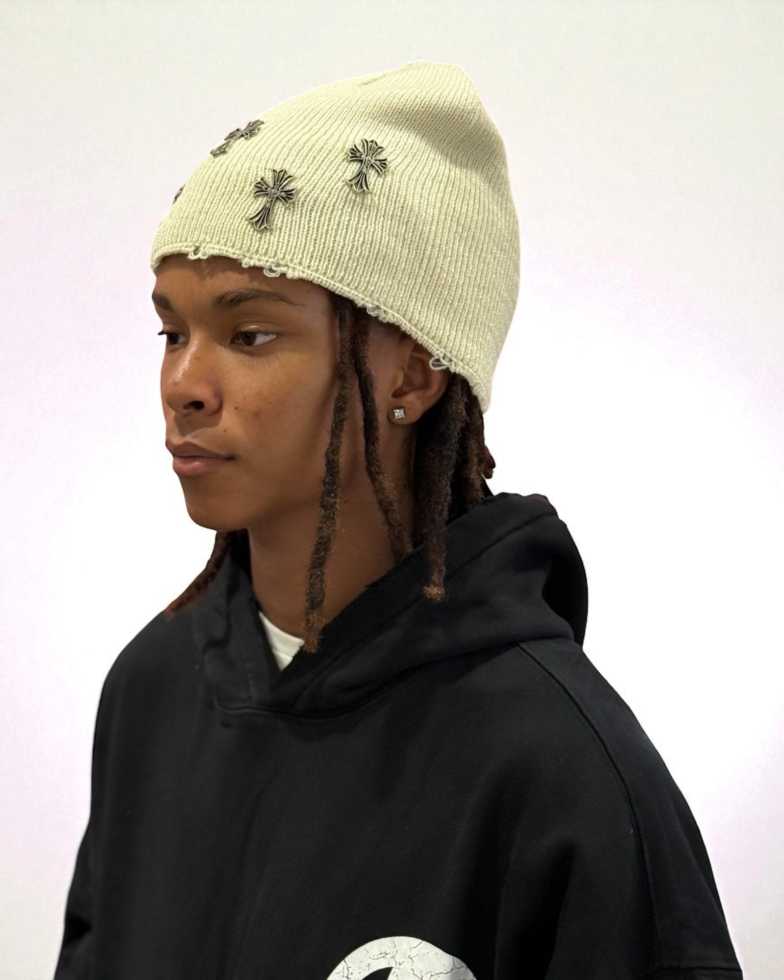 CROSS OVER BEANIE OFF WHITE