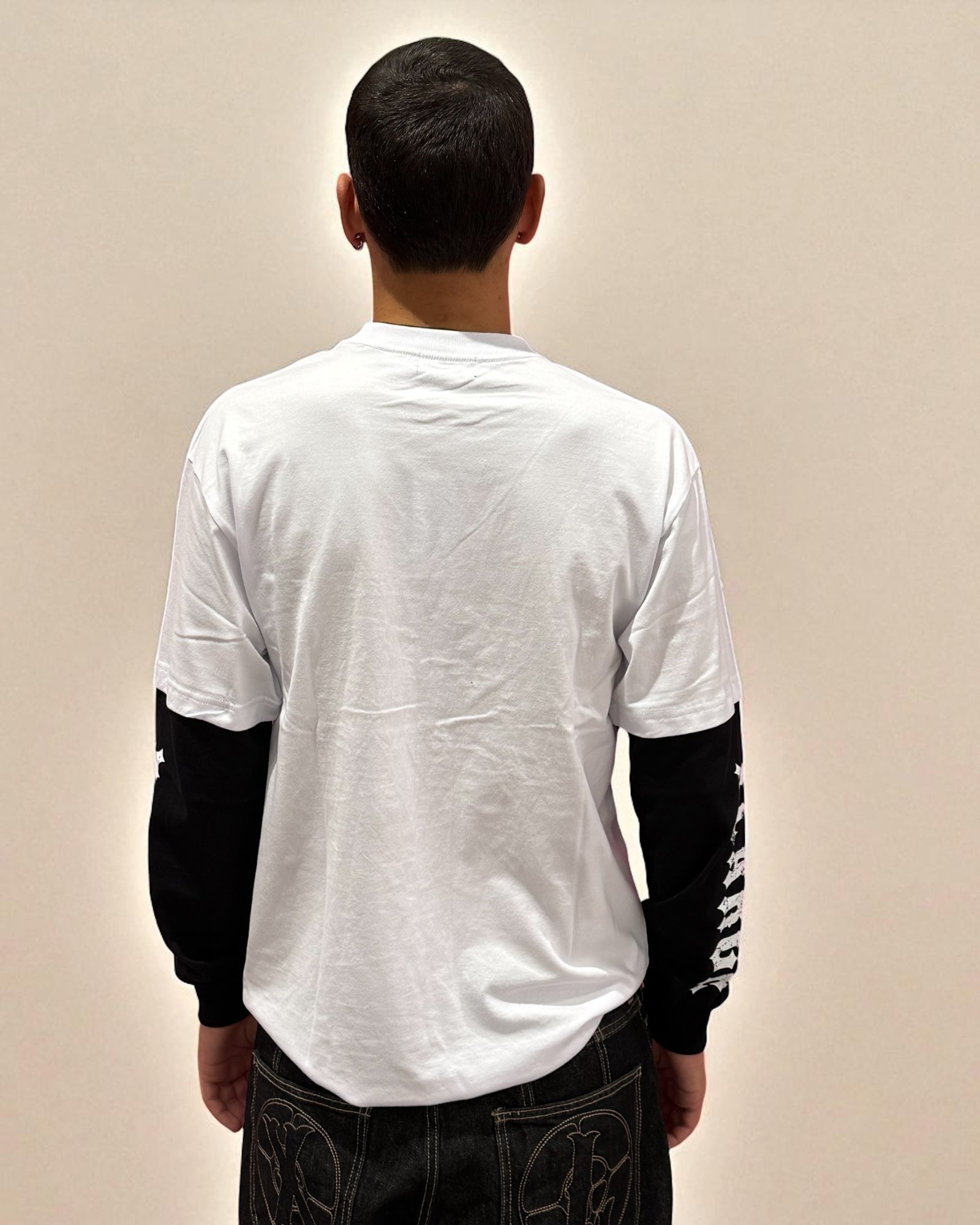 MOTORCYCLED LAYERED WHITE/B XLARGE