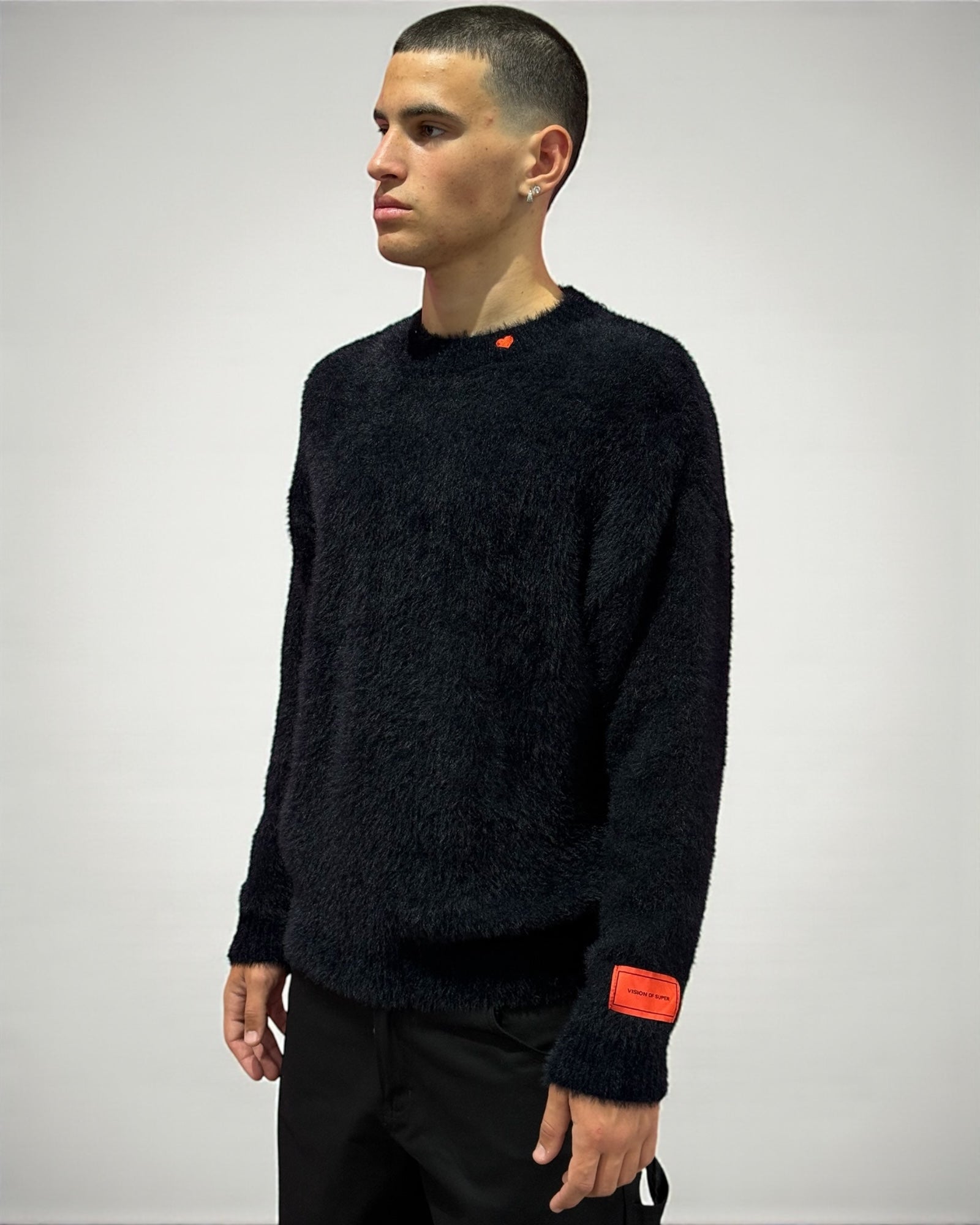BLACK SWEATER EMBROIDERED ON NECK