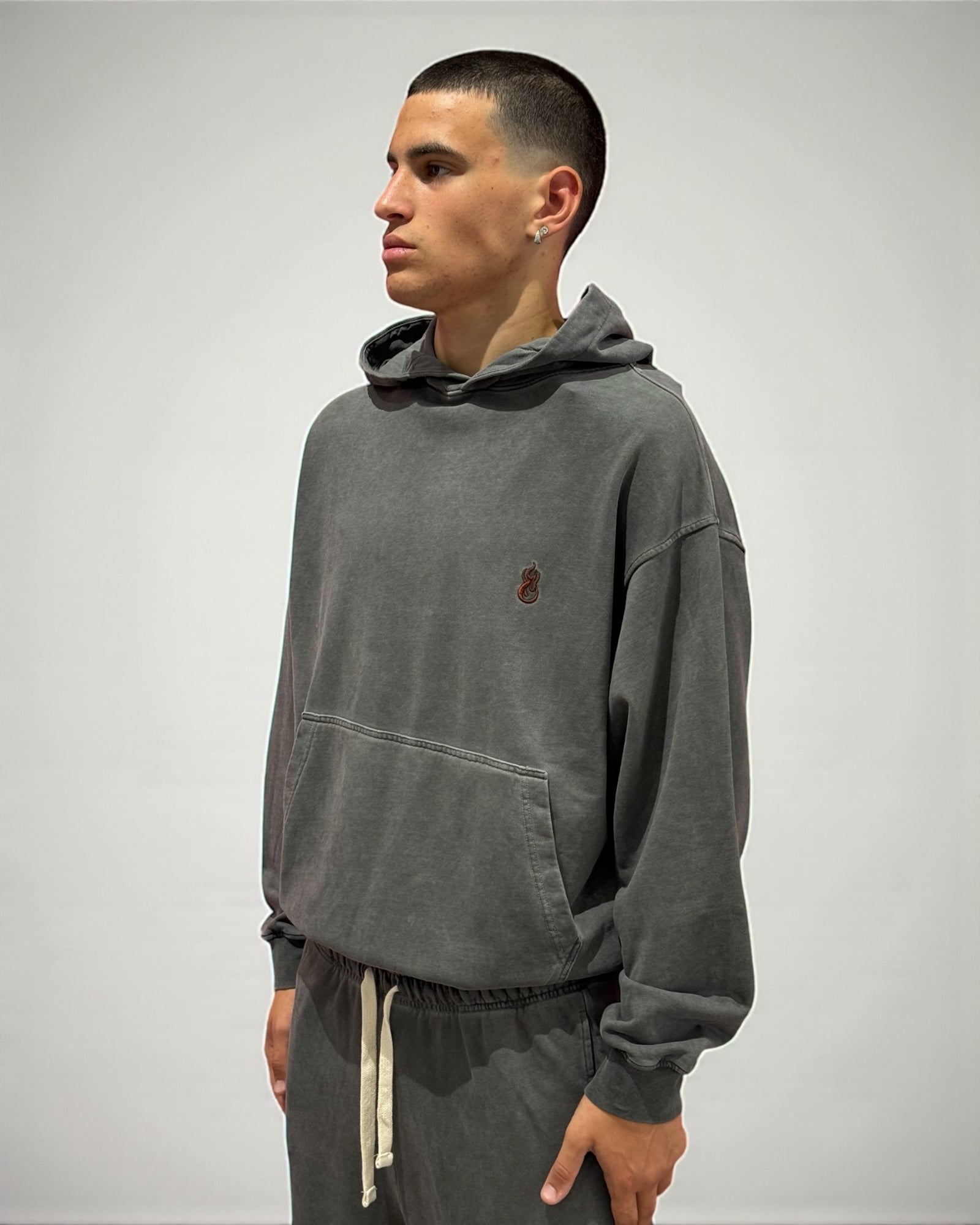 STONE WASH BLACK HOODIE WITH EMBROIDERED