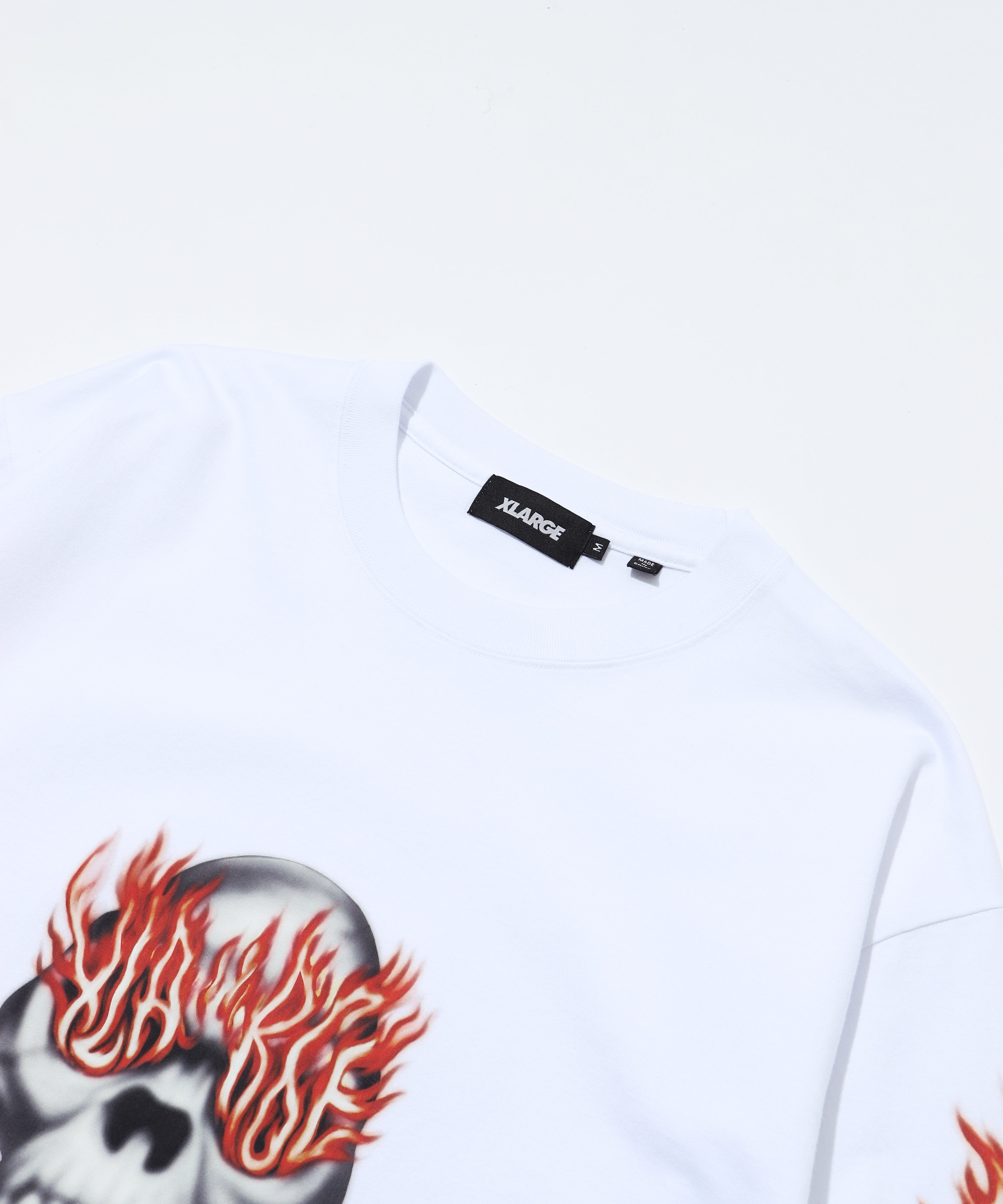 SKULL IN FLAMES LONGSLEEVE