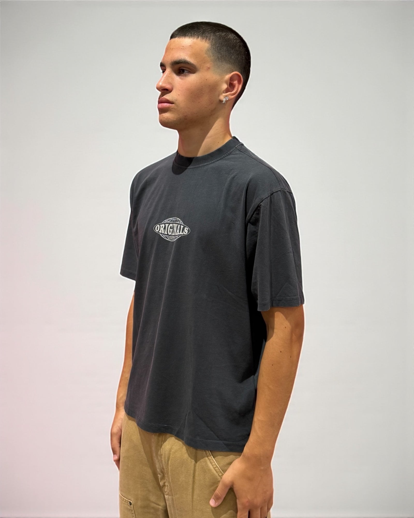 GLOBAL TEE GUESS OG