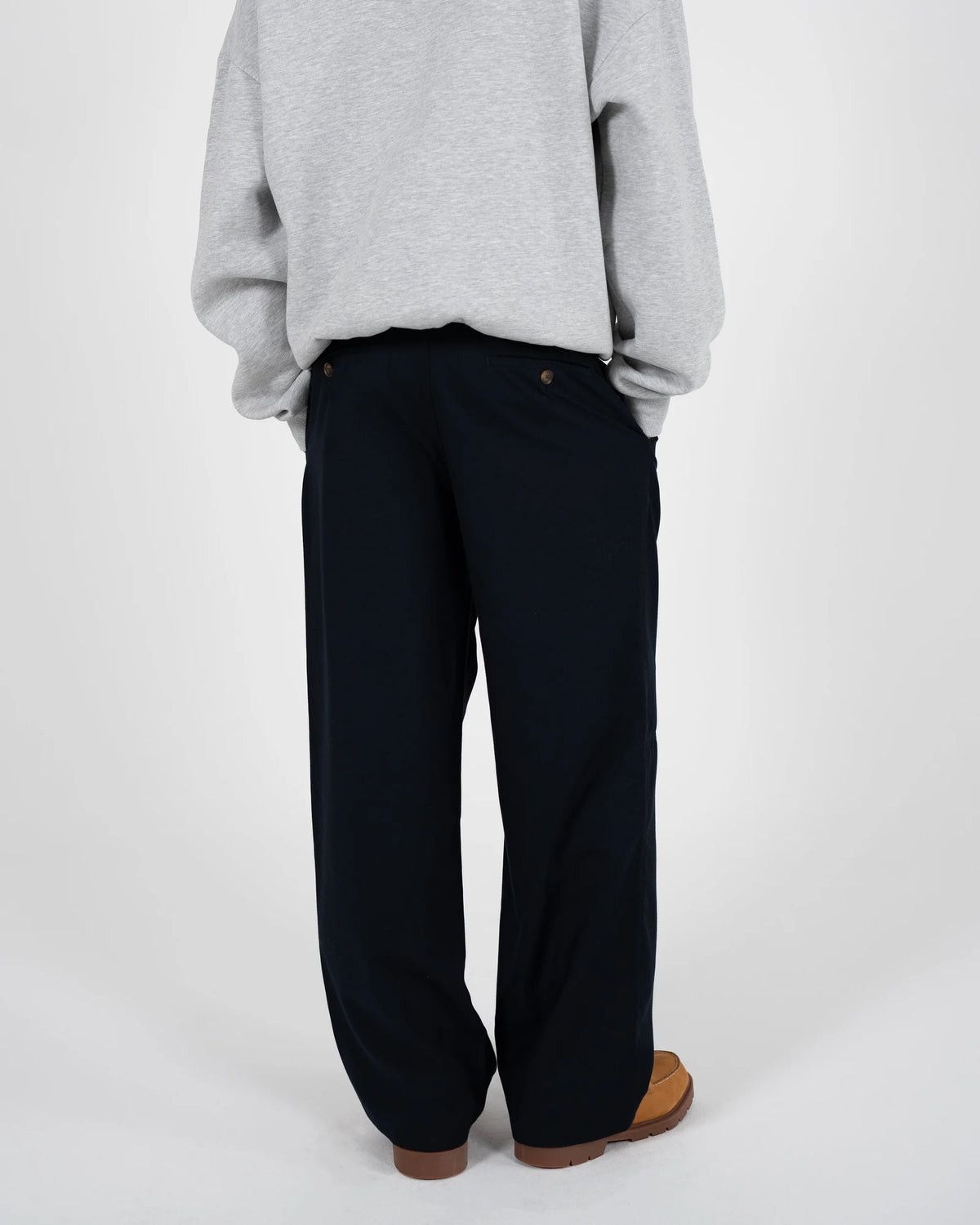 SOHO PLEATED PANTS | NAVY