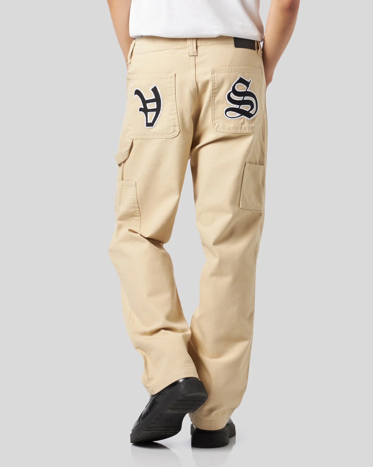 SAND WORKER PANTS WITH GOTIC V-S PATCHES